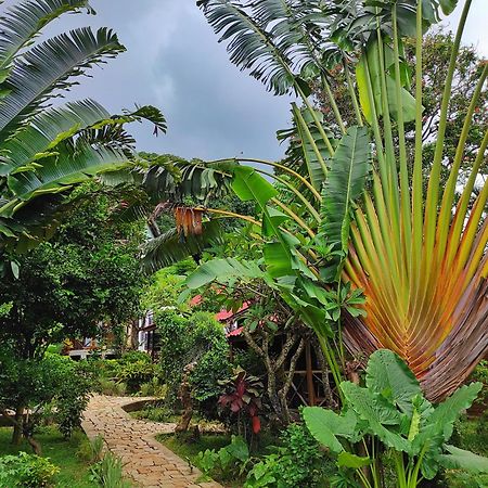 Hotel Benjamin Ambatoloaka  Bagian luar foto