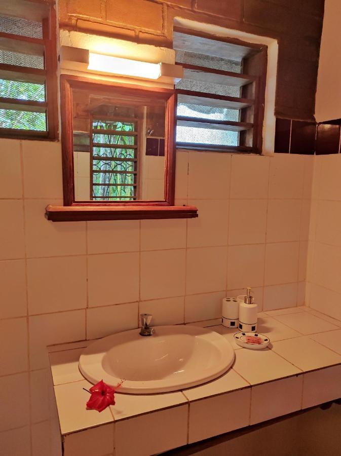 Hotel Benjamin Ambatoloaka  Bagian luar foto