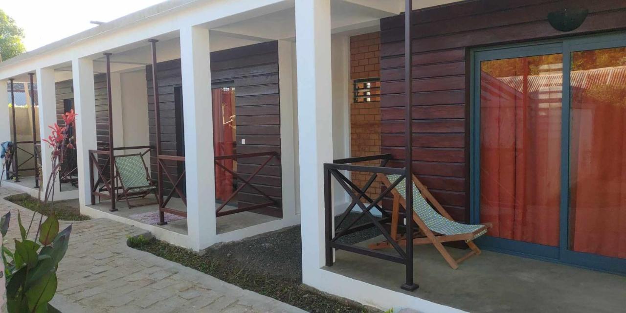 Hotel Benjamin Ambatoloaka  Bagian luar foto