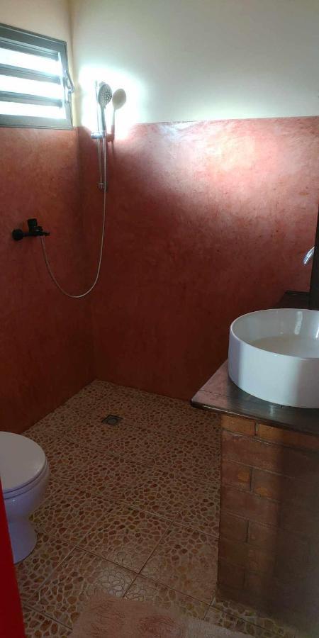Hotel Benjamin Ambatoloaka  Bagian luar foto